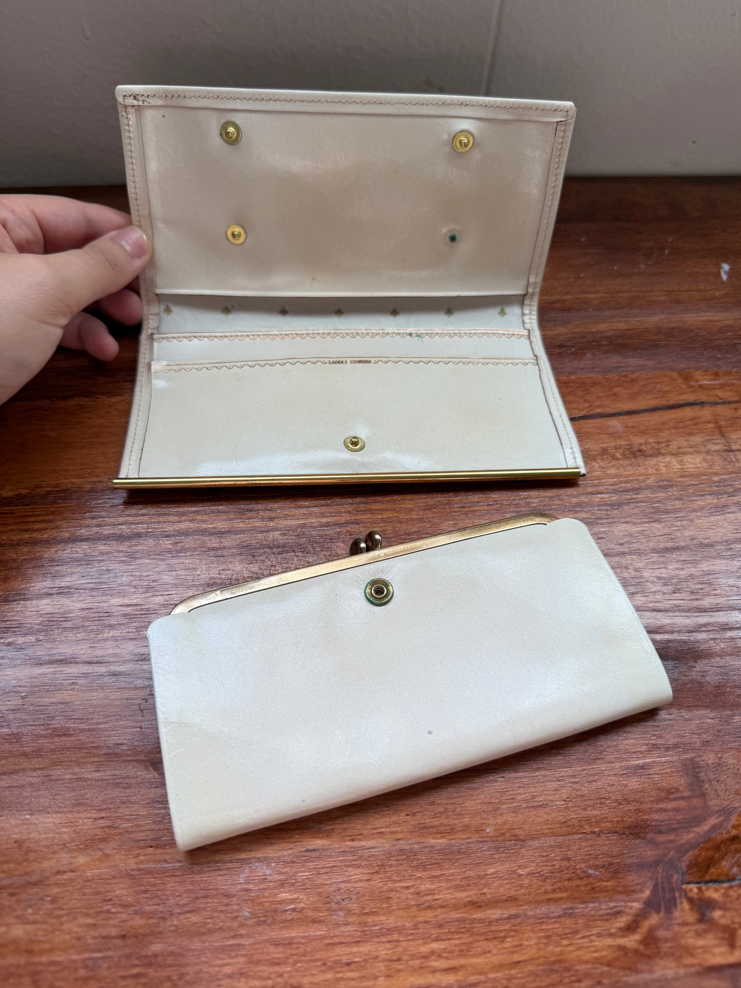 1960s White Saddle Cowhide Wallet