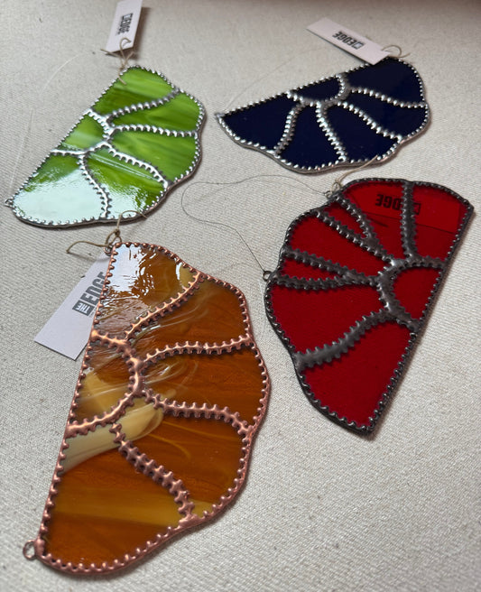 Groovy flower sun catcher - stained glass