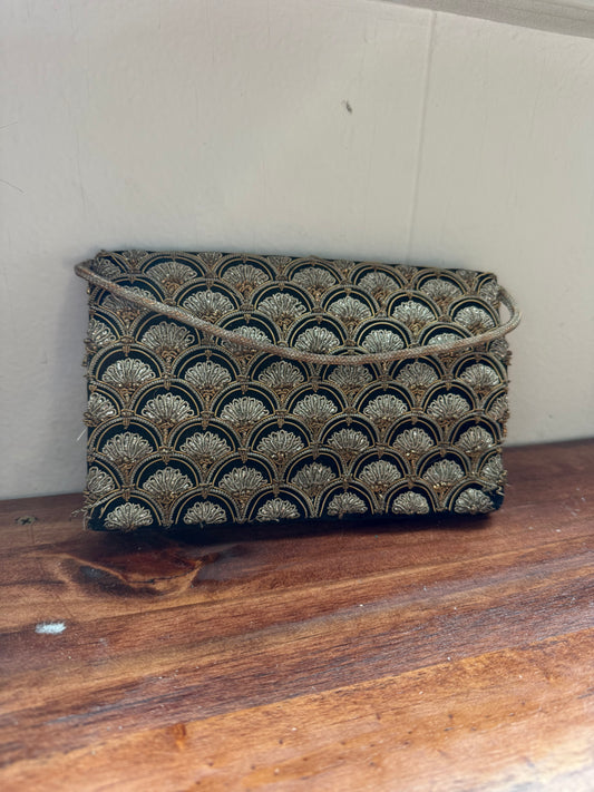 Vintage black/gold velvet clutch